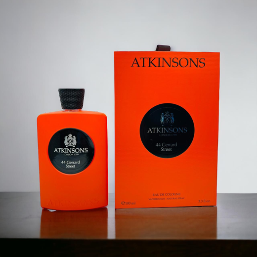 44 Gerrard Street by Atkinsons para hombre